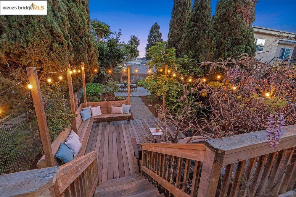 Berkeley, CA 94703,1616 Harmon St