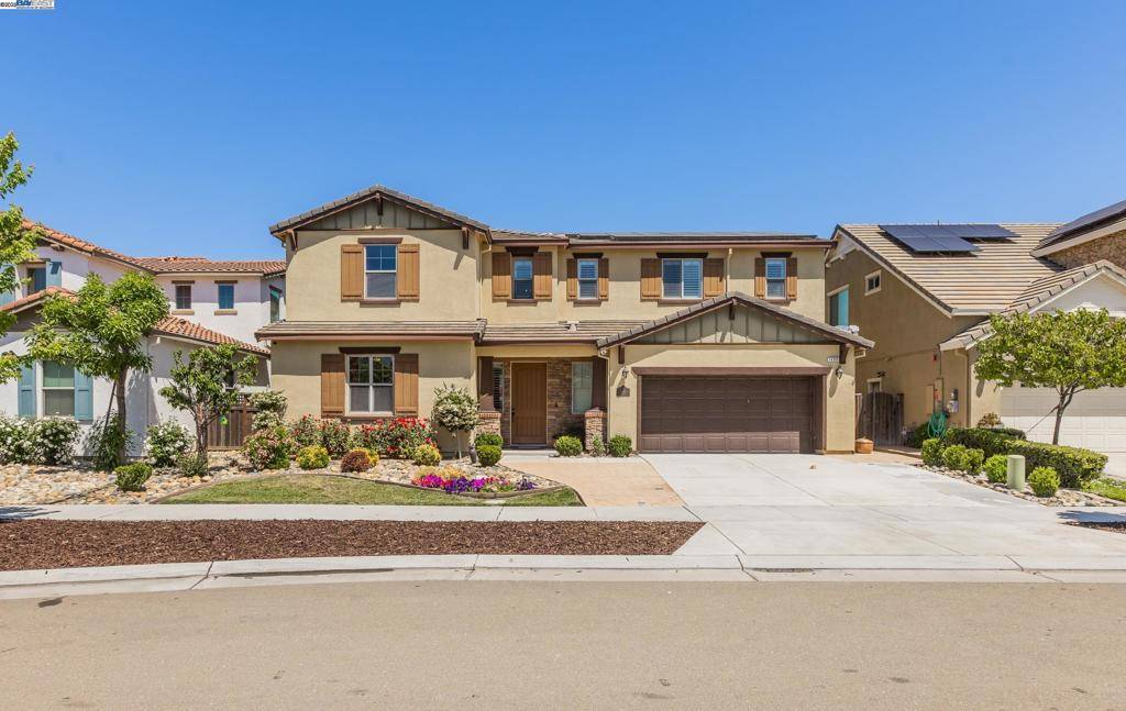 Lathrop, CA 95330,1499 Crystal Dr