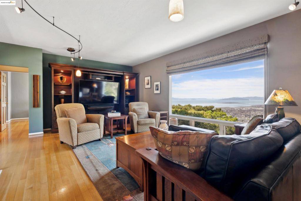 El Cerrito, CA 94530,1335 Contra Costa Drive
