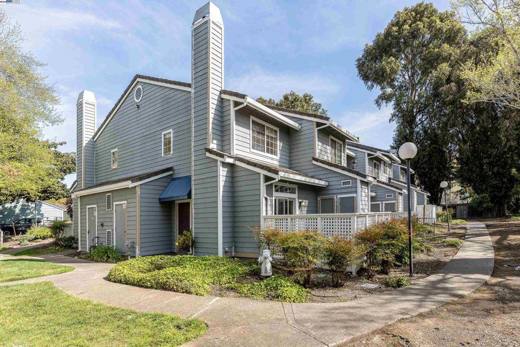 Pinole, CA 94564-2663,111 Dursey drive