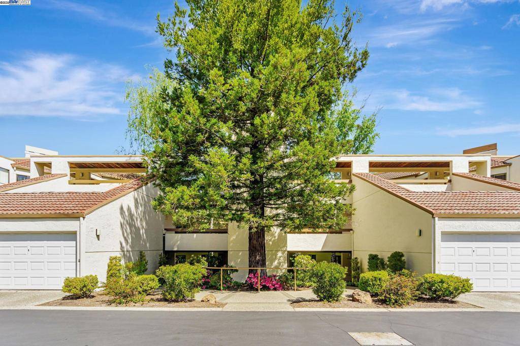 Walnut Creek, CA 94595,3324 Ptarmigan Dr #2A