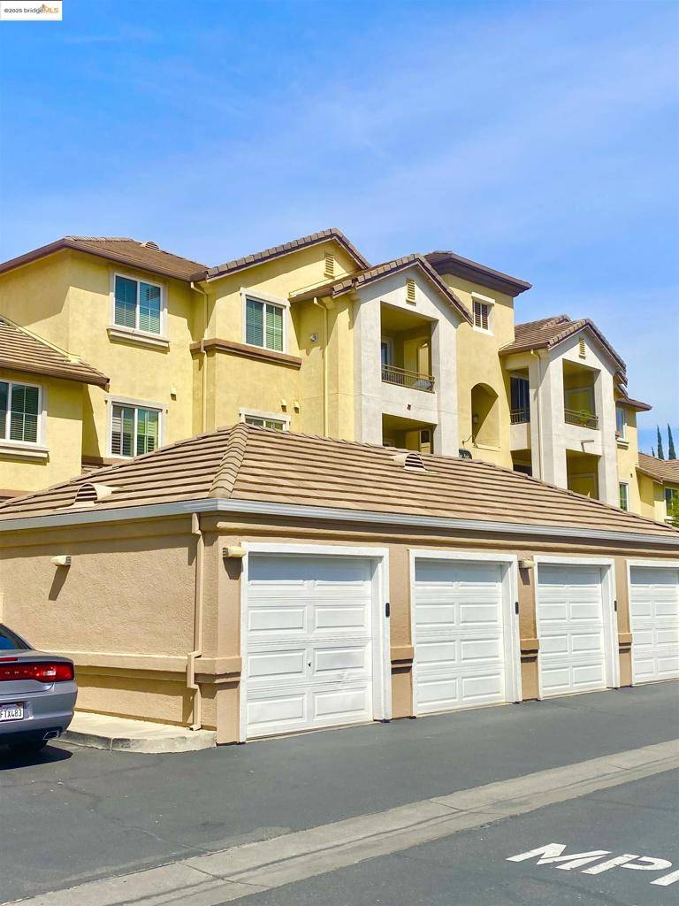 Turlock, CA 95382,1360 Shady Lane #1012