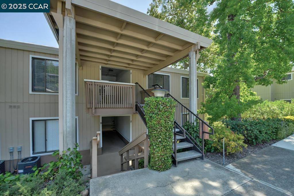 Walnut Creek, CA 94595,1132 Running Springs Rd #12
