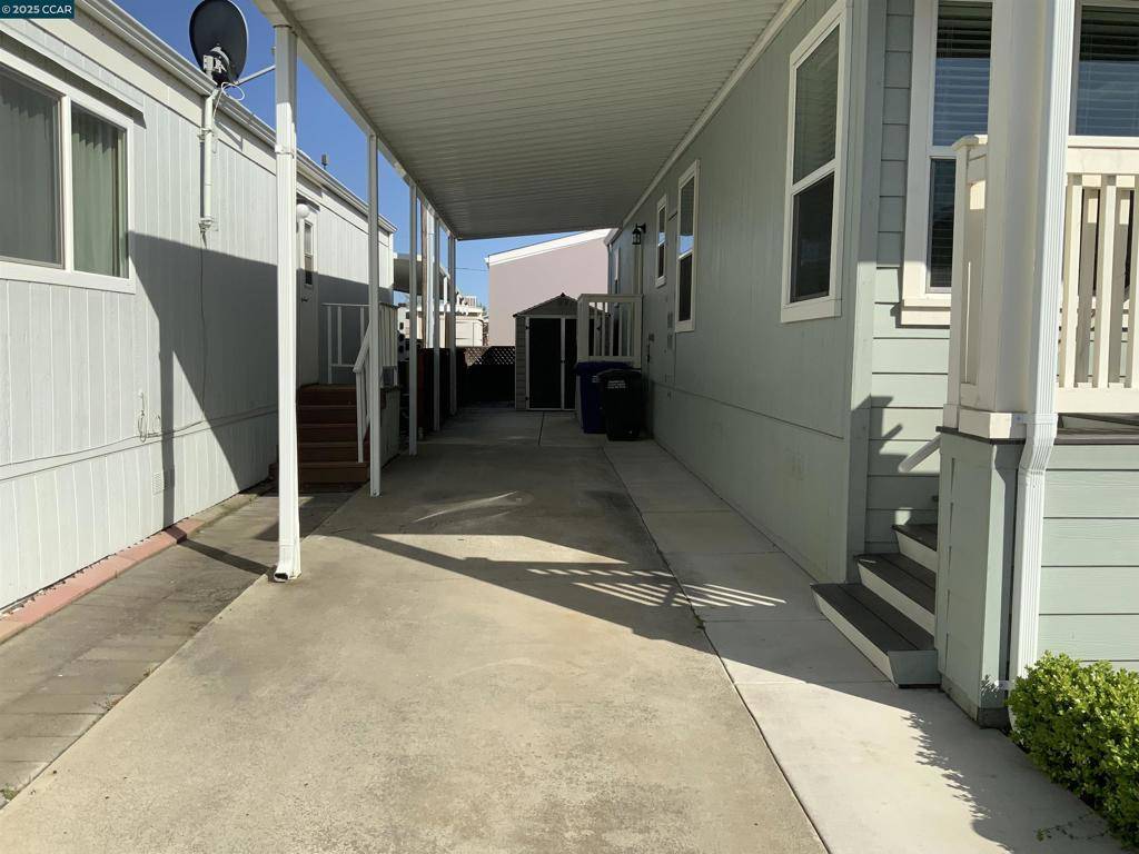 Oakley, CA 94561-0000,24 Otsego St.
