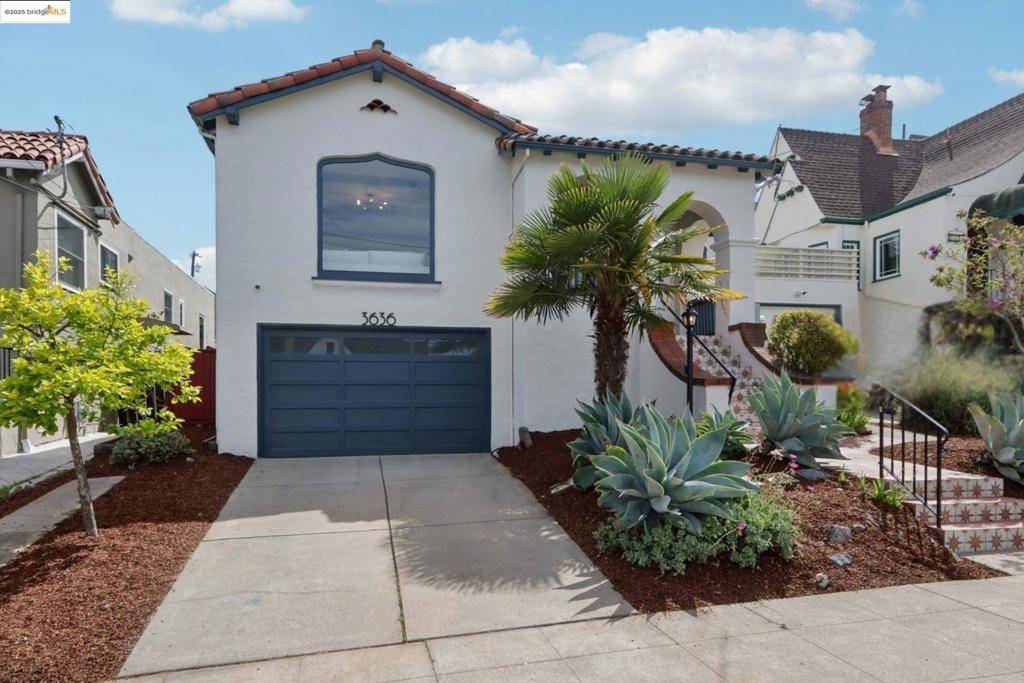 Oakland, CA 94619,3636 Monterey Blvd