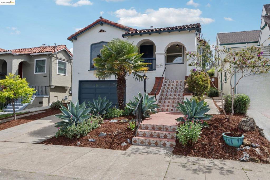 Oakland, CA 94619,3636 Monterey Blvd