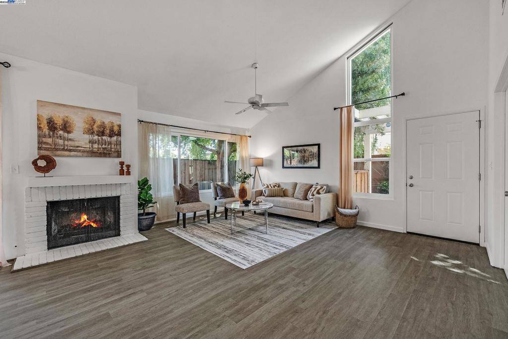 Hayward, CA 94544,141 Briarwood Drive