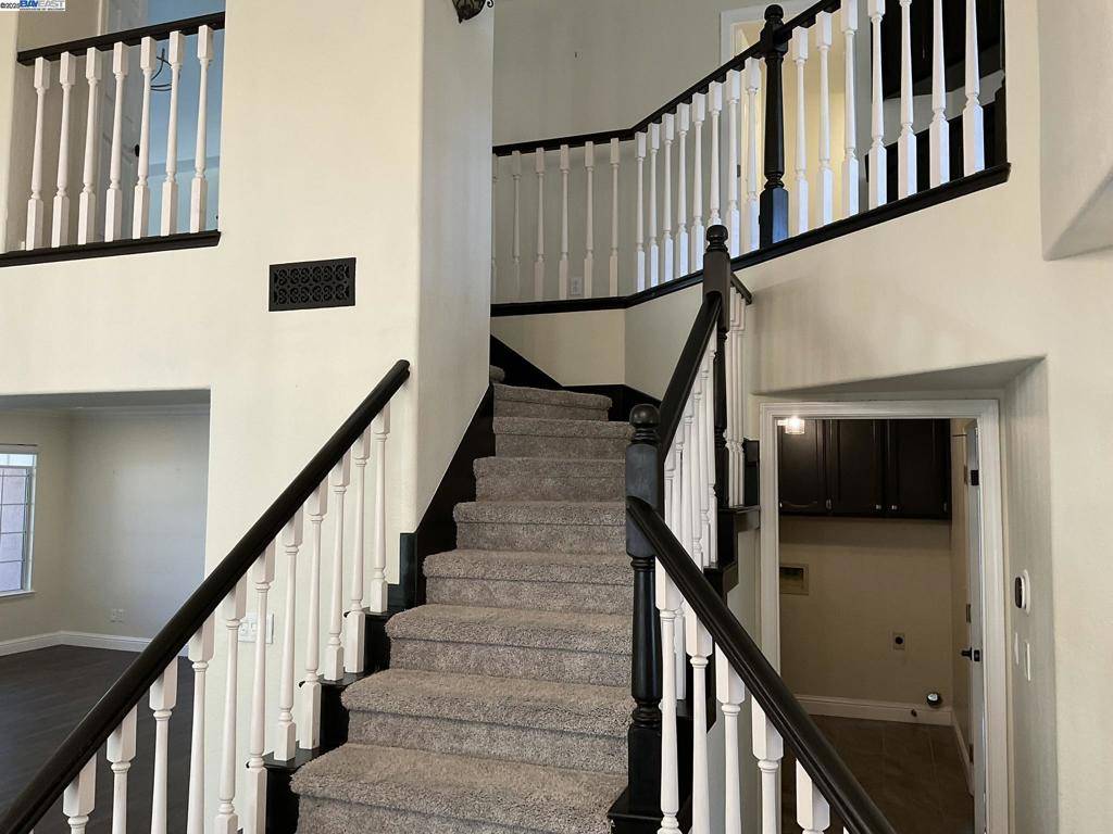 Folsom, CA 95630,113 Cool Springs Ct