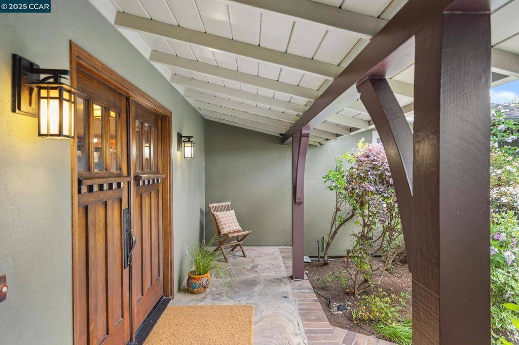 Orinda, CA 94563,138 Ardith Drive