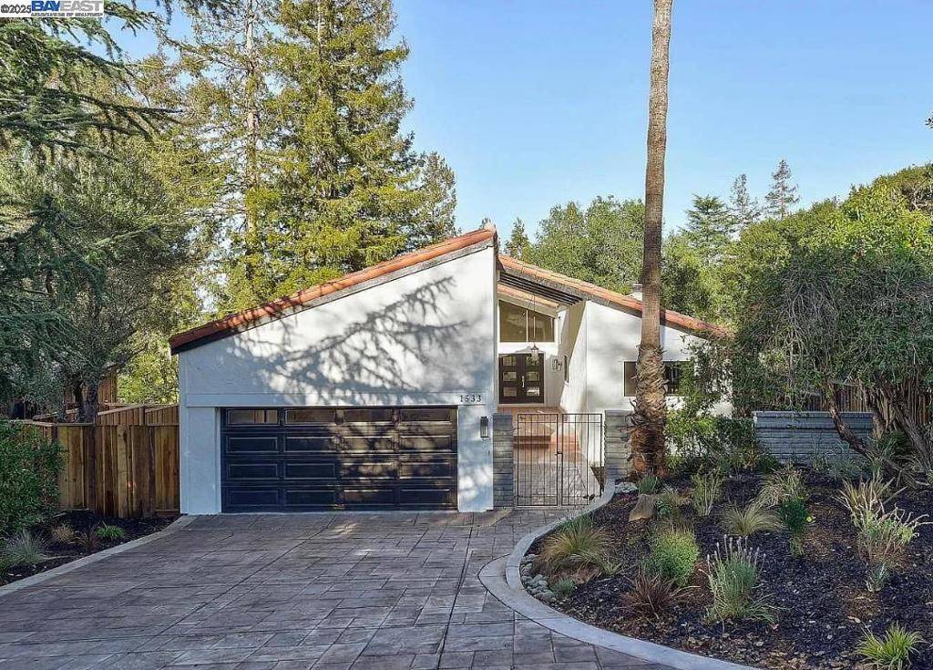 Los Altos, CA 94024,1533 Topar Ave