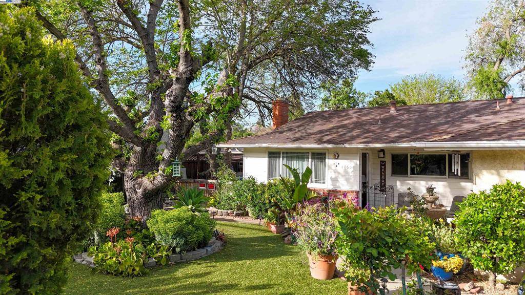 Concord, CA 94518,4065 Cowell Rd