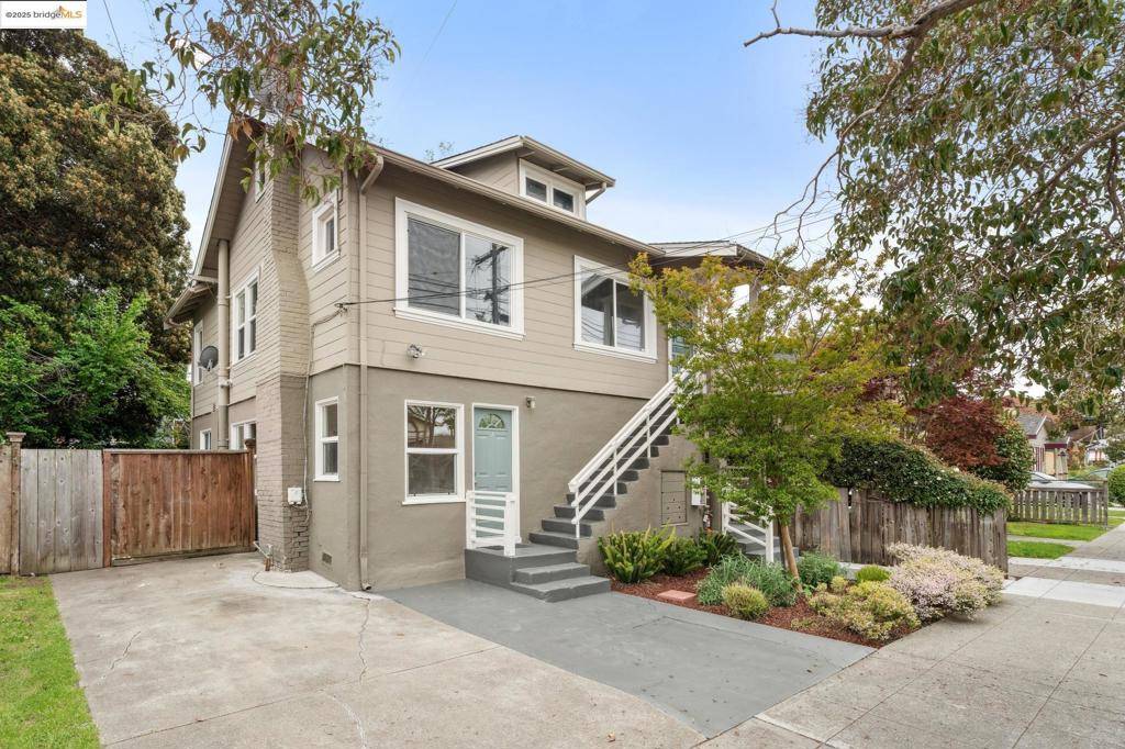 Berkeley, CA 94702,1226 Russell Street