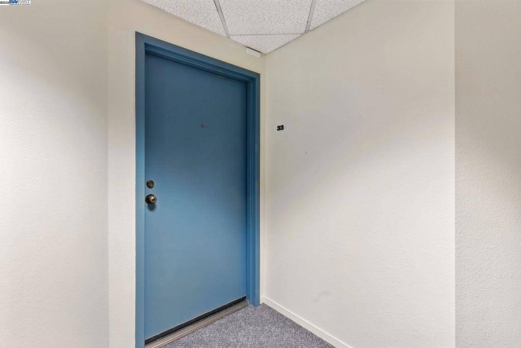 Oakland, CA 94610,245 Perkins St #33