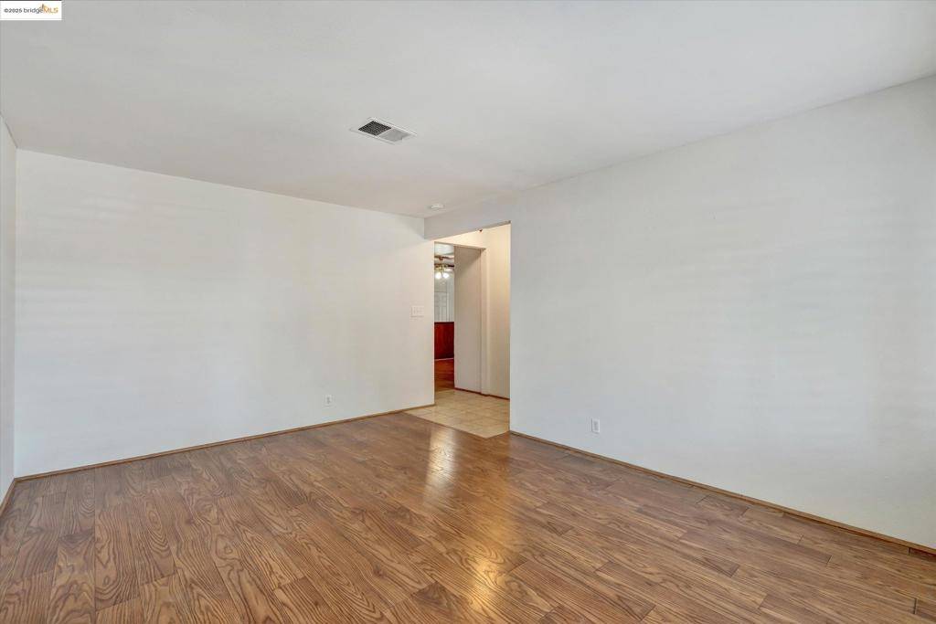 Union City, CA 94587,32252 Coronation Dr