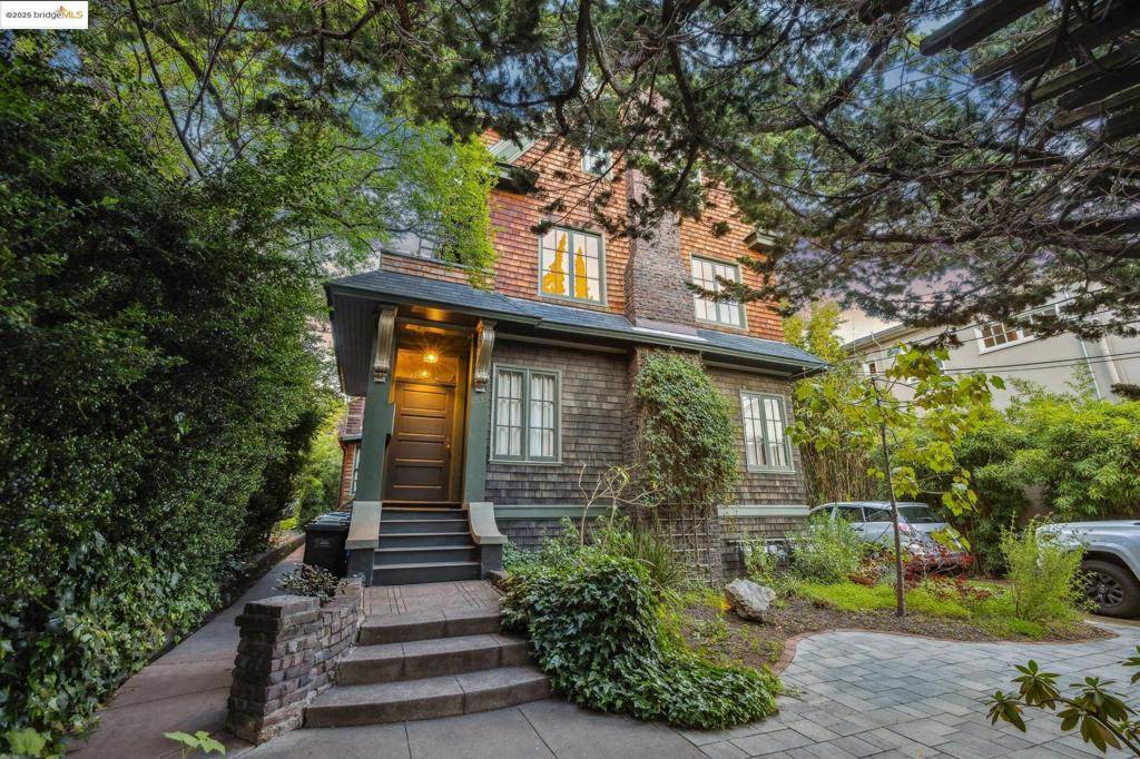 Berkeley, CA 94704,2633 Benvenue #3