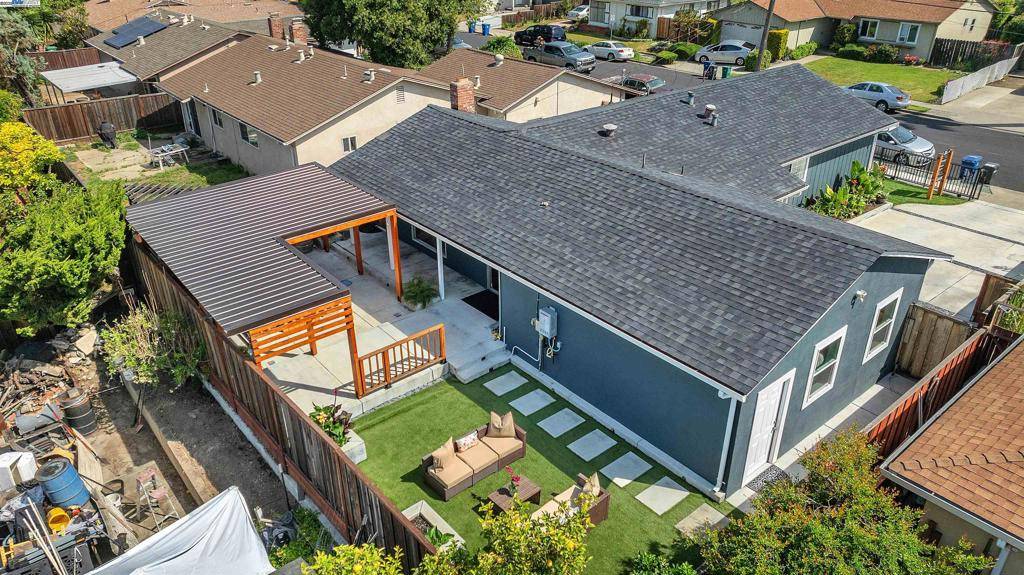 Hayward, CA 94544,24565 Surrey Way