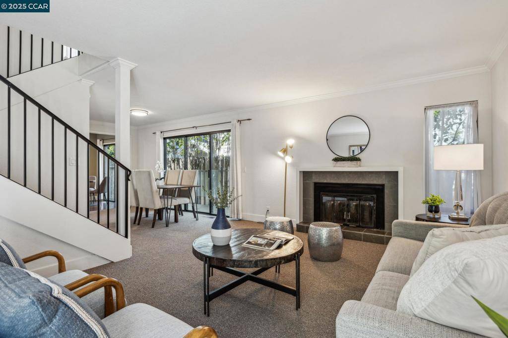 Lafayette, CA 94549,940 Dewing Ave #B