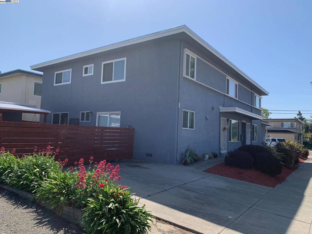 Castro Valley, CA 94546,20240 Wisteria St