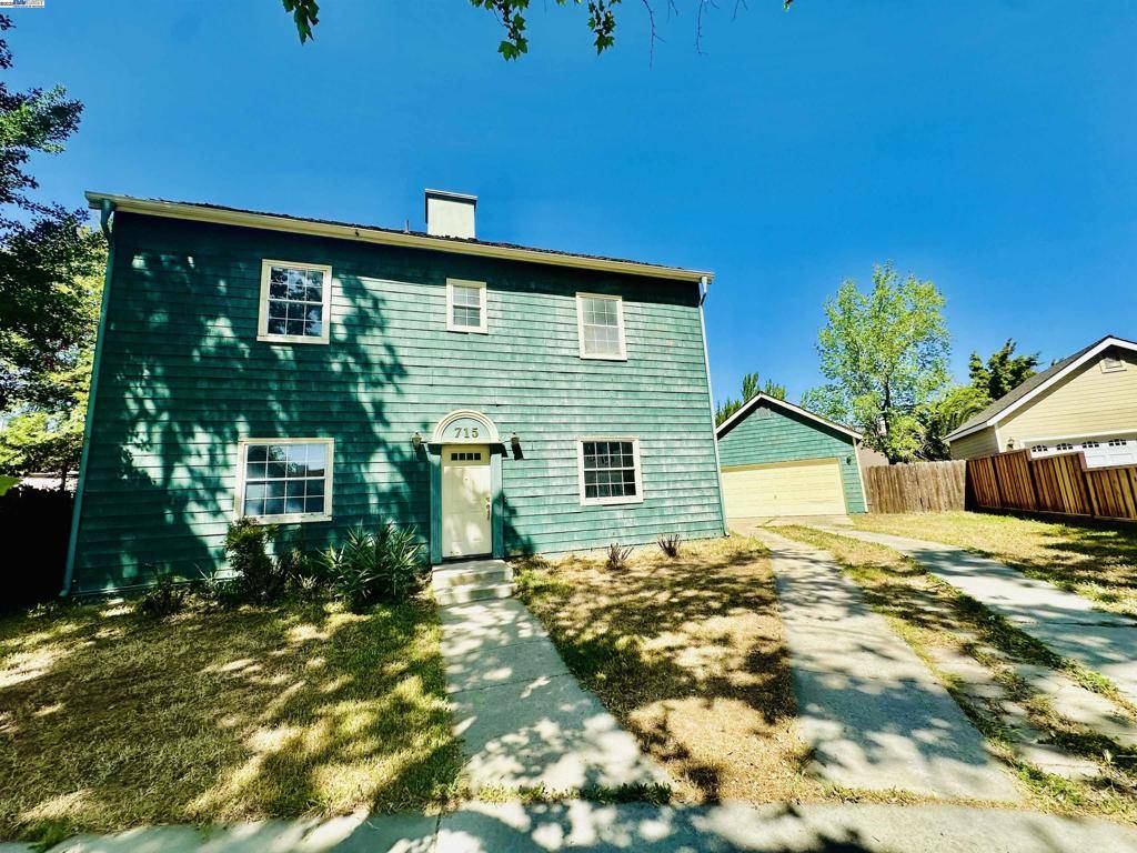 Tracy, CA 95377,715 Cambridge Ct