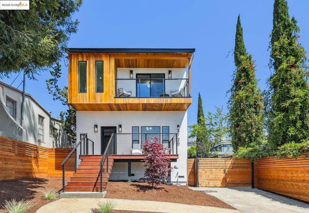 Oakland, CA 94619,3720 Wisconsin St