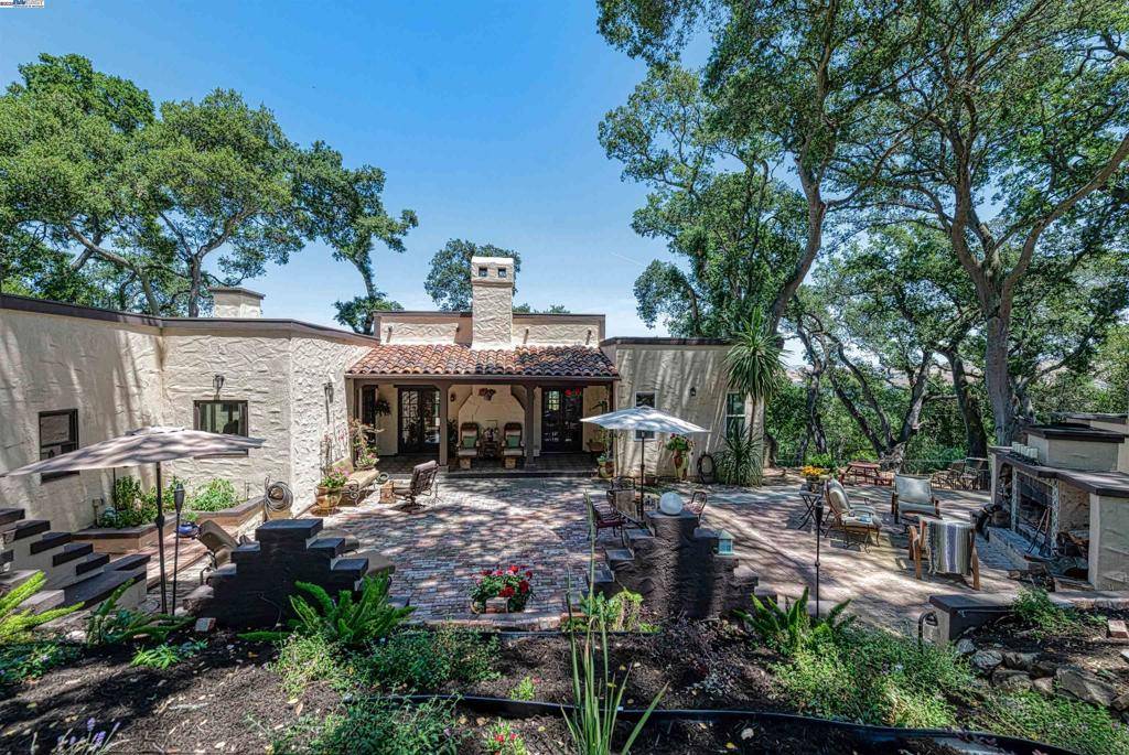 Pleasanton, CA 94566,20 Fairway Lane