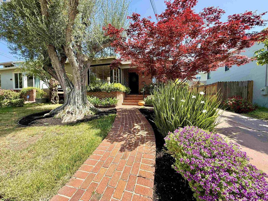 San Leandro, CA 94577,554 Fortuna Ave