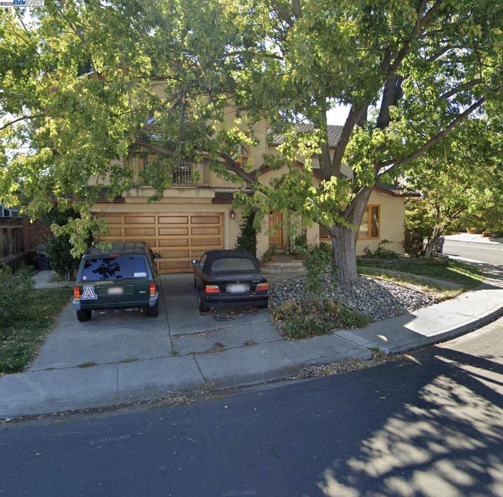 Pleasanton, CA 94588,3910 Rockingham Dr