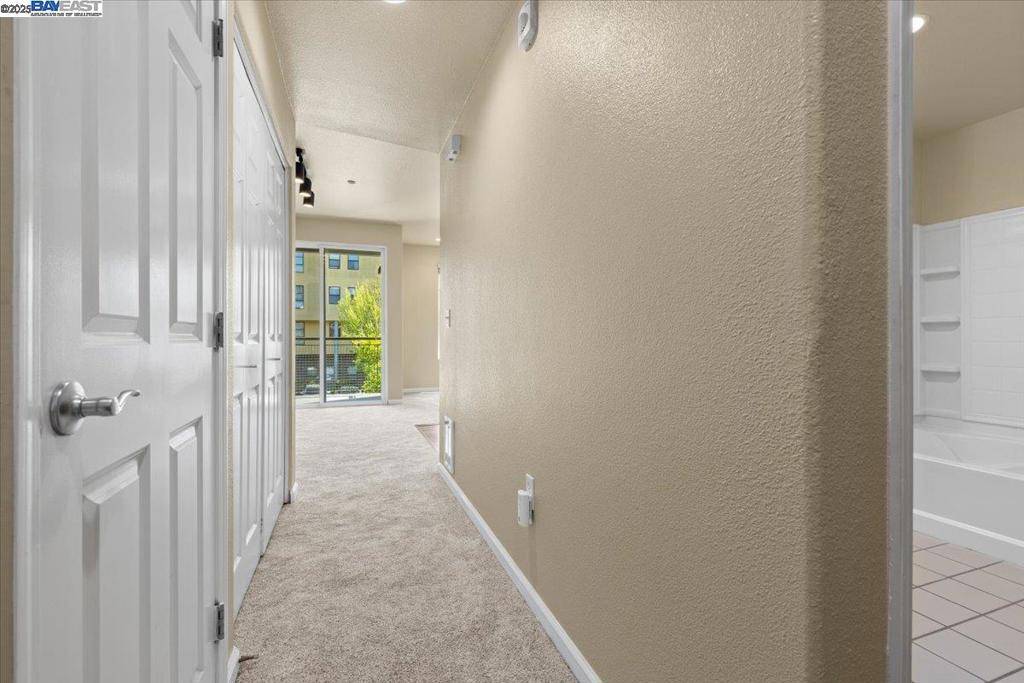Emeryville, CA 94608-3766,1121 40th Street #4201