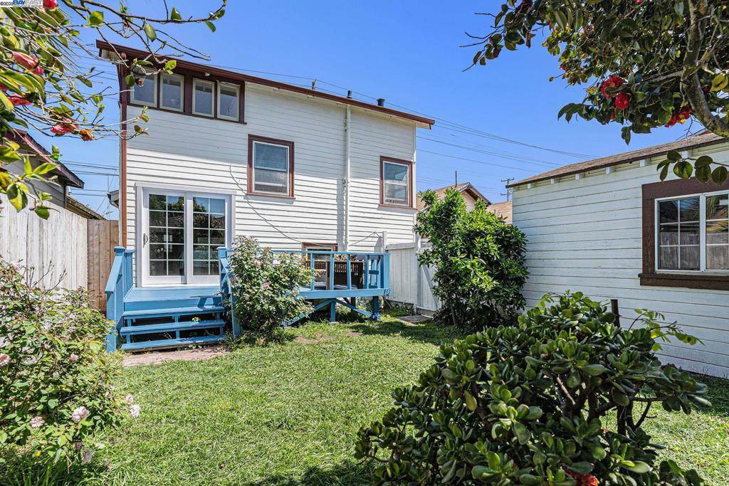 Alameda, CA 94501,2210 Clement Ave
