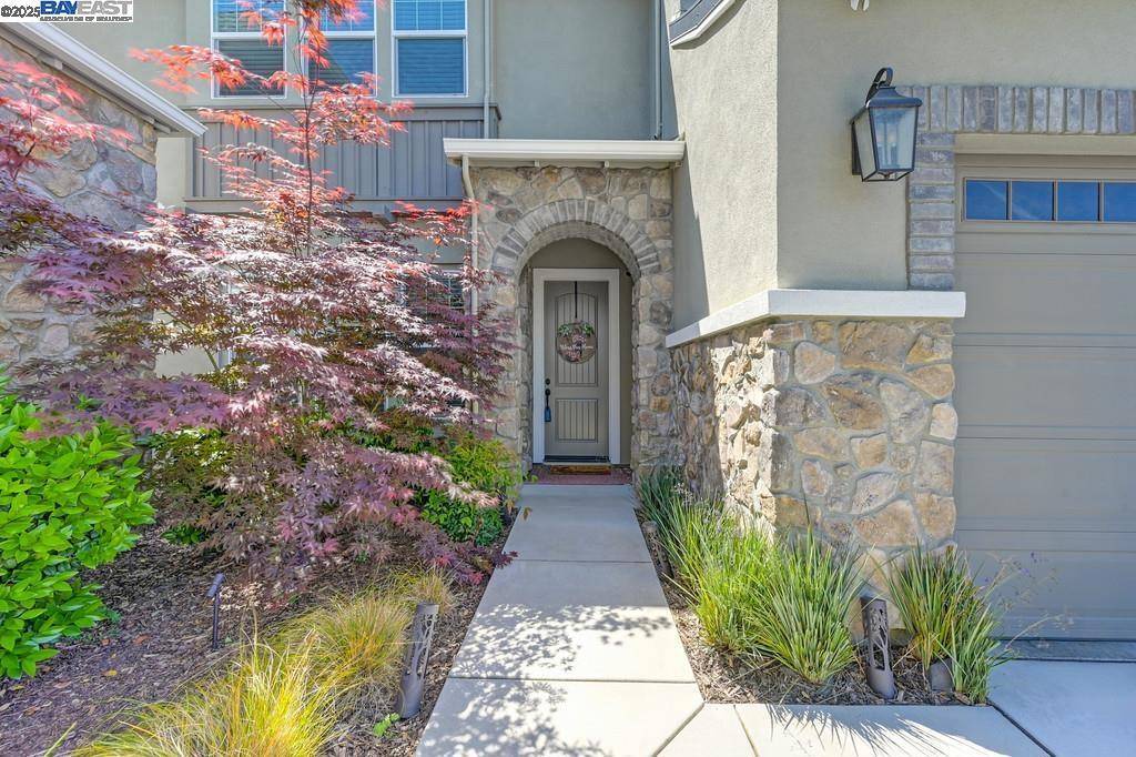 Citrus Heights, CA 95610,7544 Twin Bridges Ln