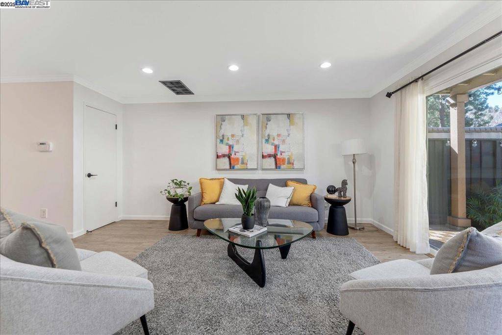 Fremont, CA 94536,968 Huntington Terrace
