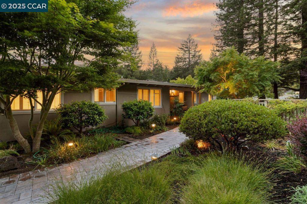 Orinda, CA 94563,23 Lost Valley Dr