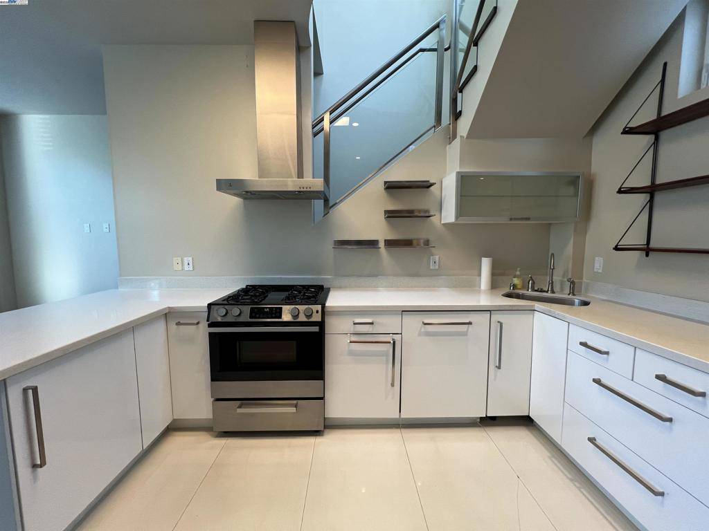 317 Cortland Ave San Francisco, CA 94110
