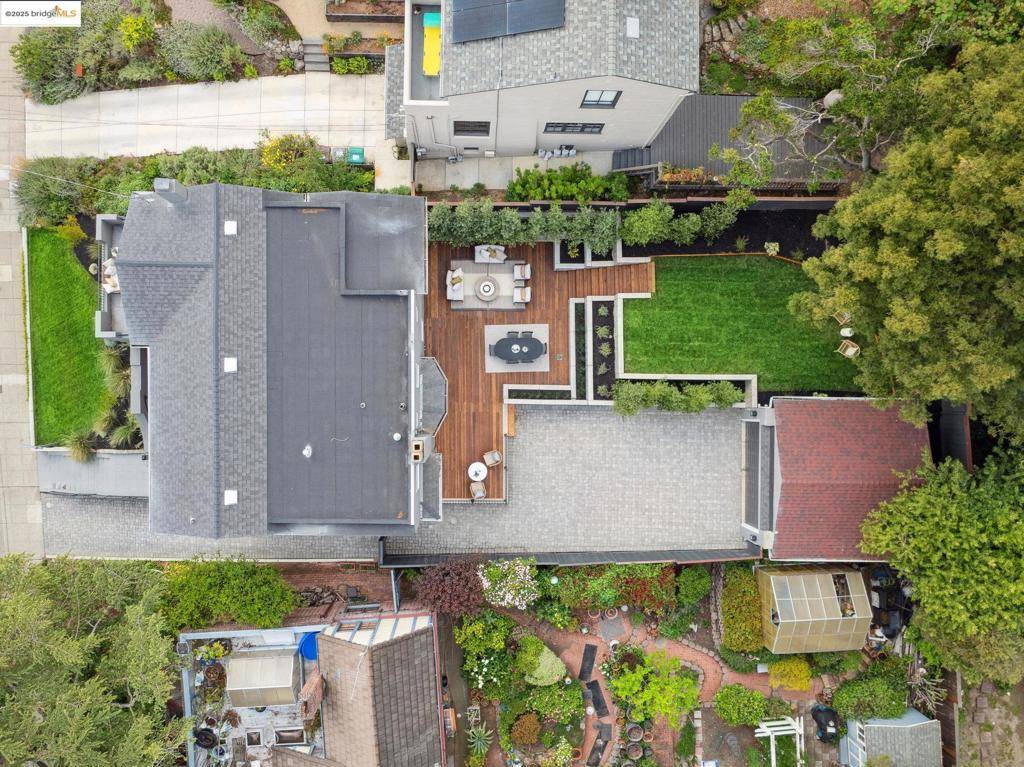 Oakland, CA 94610,860 Northvale Road