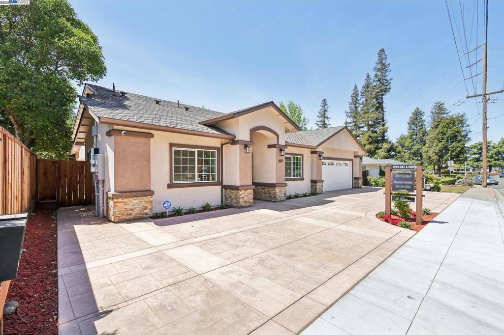 Livermore, CA 94550,227 HOLMES ST
