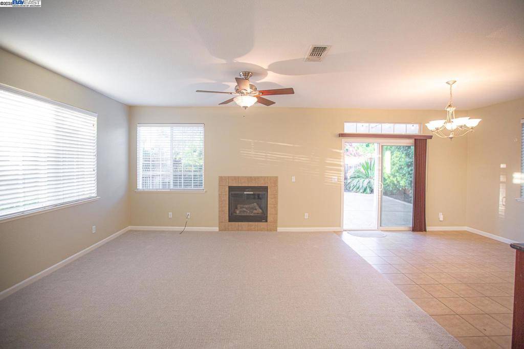 Concord, CA 94521,1542 Silverleaf Lane
