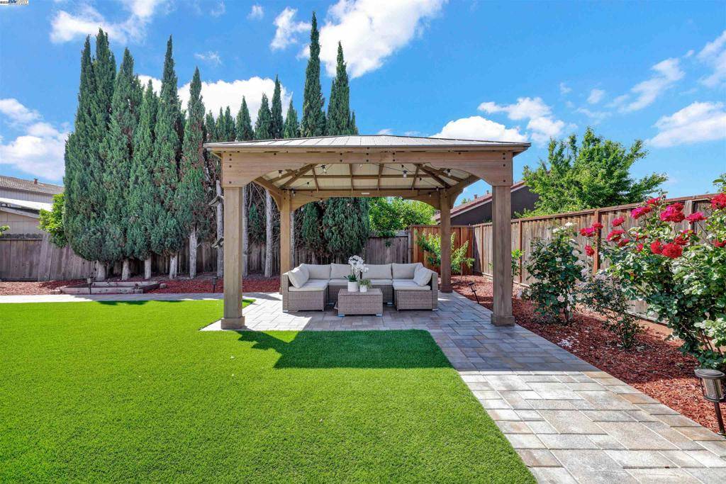 Fremont, CA 94539,225 Kansas Way