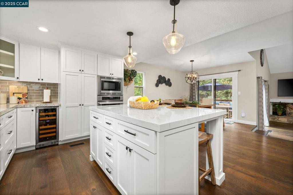 Pleasant Hill, CA 94523,7 Margate Cir
