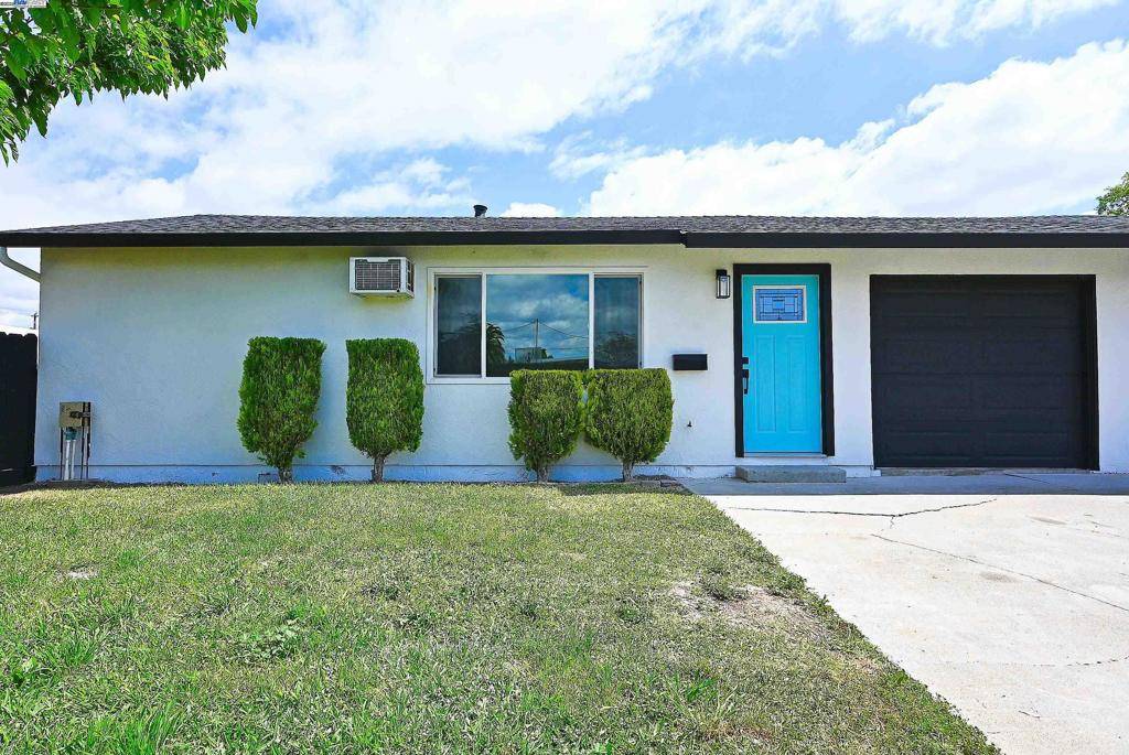 Livermore, CA 94551,1438 Locust St