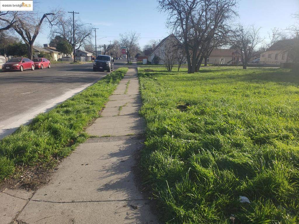 Stockton, CA 95205,2387 E Lafayette ST