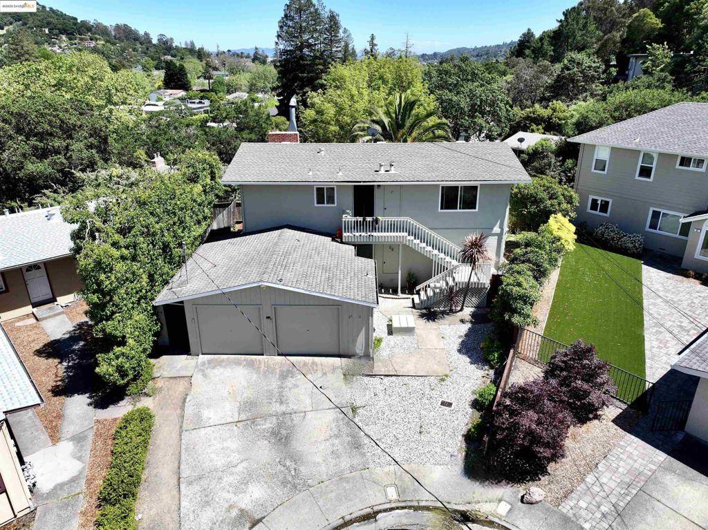 San Rafael, CA 94901,29 Leafwood Cir