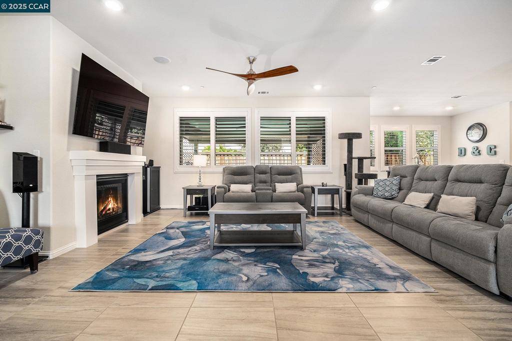 Brentwood, CA 94513,1090 Griffith Ln