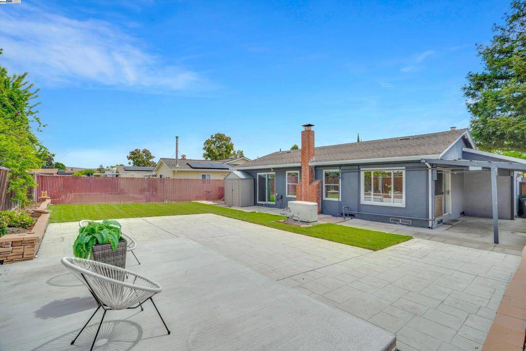 Livermore, CA 94551,4854 Lantana Ave