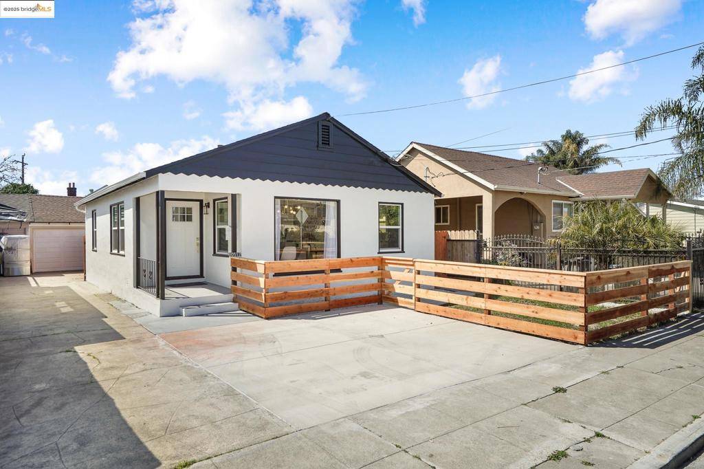 Oakland, CA 94603,10517 Pippin
