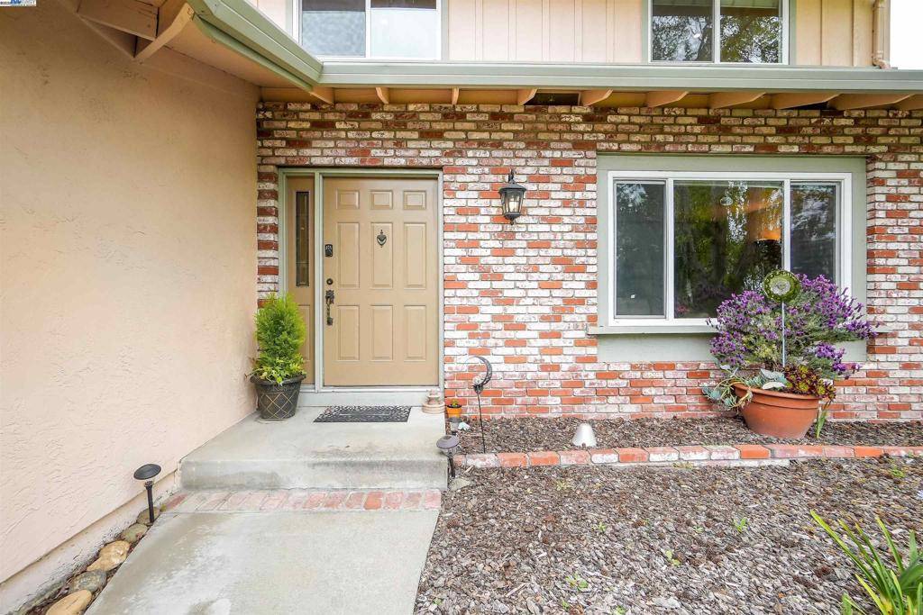 Dublin, CA 94568,11868 Bloomington Way