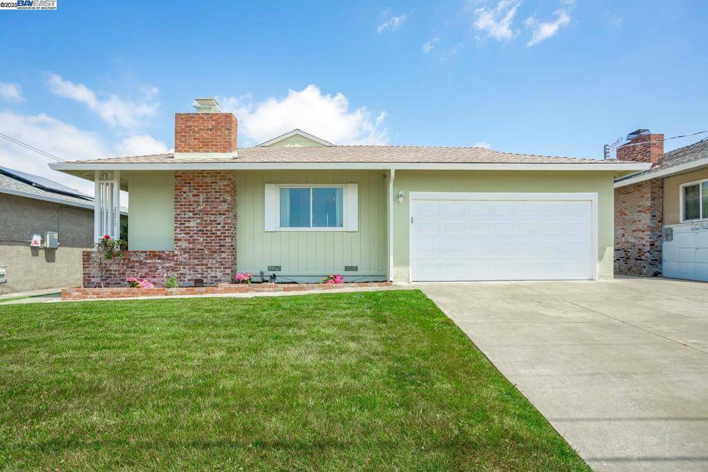 Castro Valley, CA 94546-6504,22012 Betlen Way