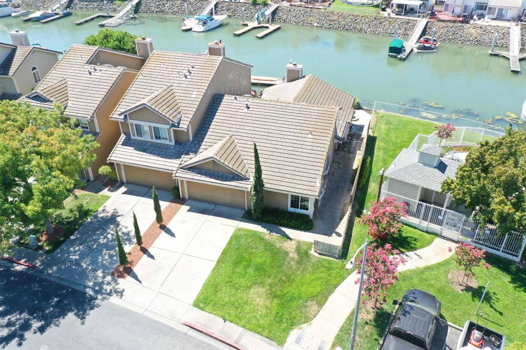 Pittsburg, CA 94565,218 Pelican Loop