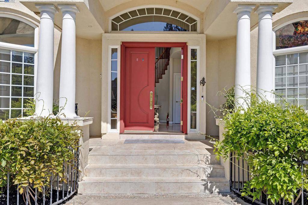Pleasanton, CA 94566,726 Foxbrough Place