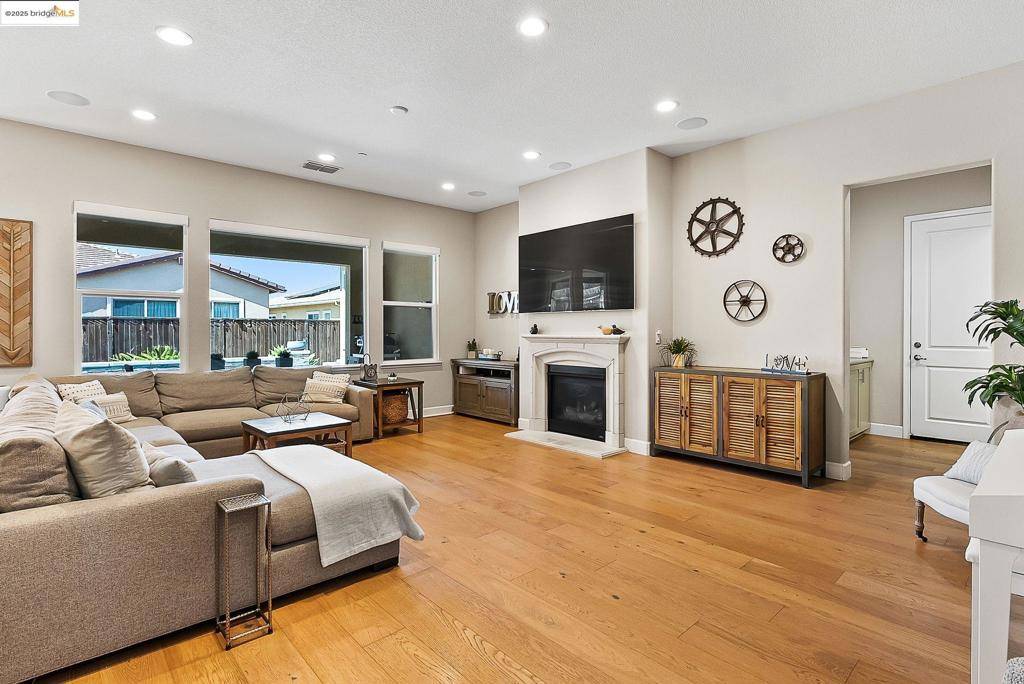 Discovery Bay, CA 94505,7289 Keyesport Way