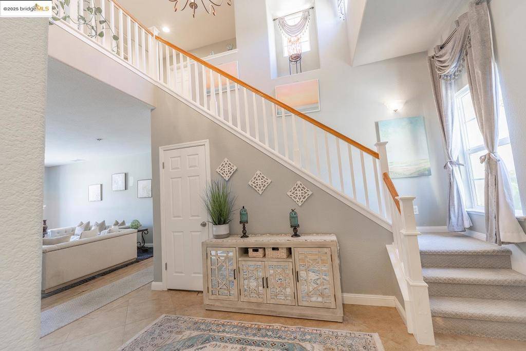 Antioch, CA 94531-9098,1856 Buck Mountain Court